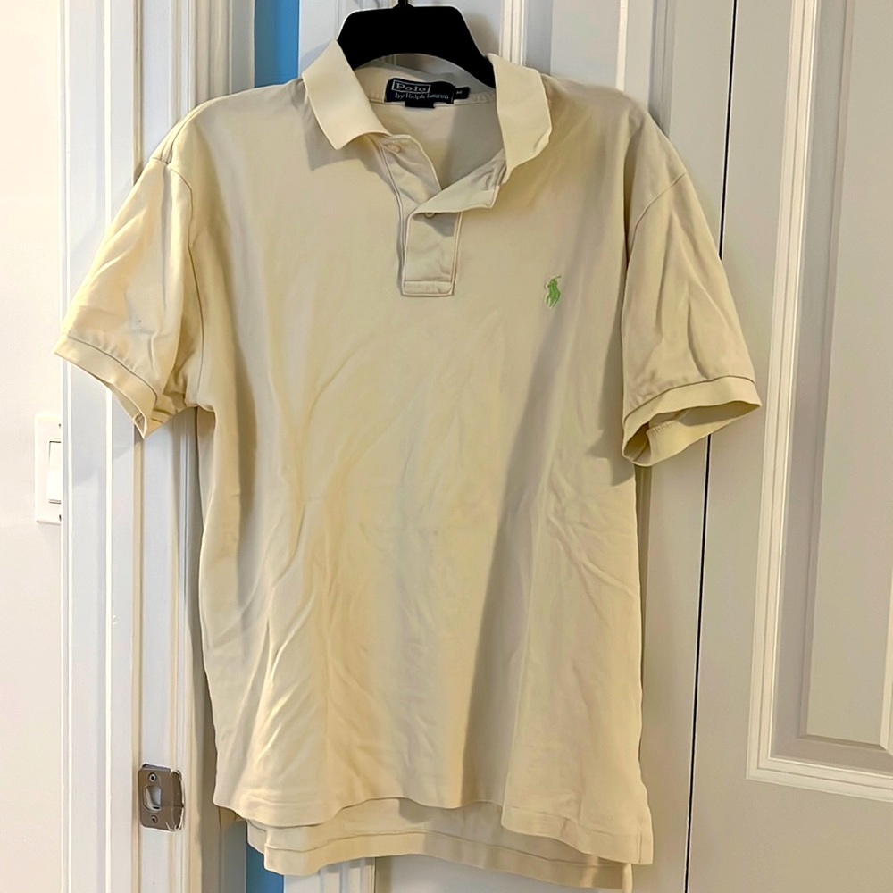 Mens cream polo with lime pony